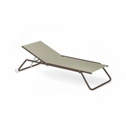 emu E207PK1QS (23-300/42) Snooze Indoor/Outdoor Stackable Chaise - Raspberry Fabric w/ White Steel Frame, 36" x 84.5" x 40", White and Ice