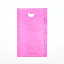 LK Packaging CH24ME Merchandise Bag w/ Handle - 16" x 24", 0.7 mil HDPE, Magenta, Pink