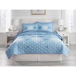 BH Studio Reversible Quilt by BH Studio in Snowflake (Size KING)
