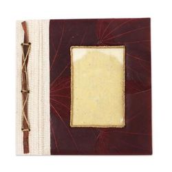 Autumn Spirit in Red,'Red Natural Fiber Leaf-Motif Photo Album'