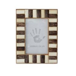 Bone and teakwood photo frame, 'Forest Appeal' (4x6)
