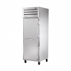 True STR1H-1S Full Height Insulated Mobile Heated Cabinet w/ 3 Pan Capacity, 208-230v, Stainless Steel | True Refrigeration
