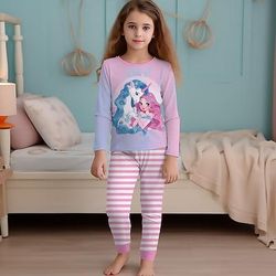 Da ragazza 3D Arcobaleno Unicorno Set pigiama Manica lunga Stampa 3D Autunno Inverno Attivo Di tendenza stile sveglio Bambino 4 anni Girocollo Interni Casual Al coperto Standard