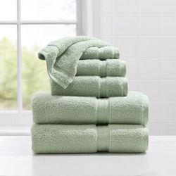 Amore 6-Pc. Bath Set by BrylaneHome in Seafoam