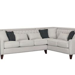 Chic Home Design Aberdeen Linen Tufted Back Rest Modern Contemporary Right Facing Sectional Sofa - White
