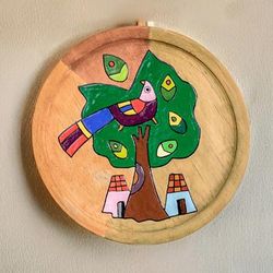 'Nature-Themed Hand-Painted Round Decorative Pinewood Plaque'