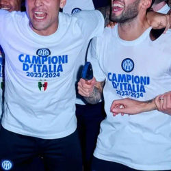 Inter Milan Serie A Champions 2024 cotone t-shirt INTER MAKE HISTORY con 20TH scuduto Man Cotton