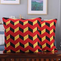 'Zigzag-Patterned Strawberry Cotton Cushion Covers (Pair)'