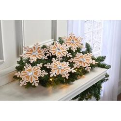 Tree Clips, Set of 6 by BrylaneHome in Gingerbread Poinsettia