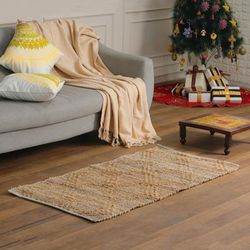 'Diamond-Patterned Handwoven Cotton and Jute Area Rug (2x4)'