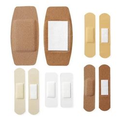 Curad Variety Pack Assorted Bandages, 200 Count, 1 BX (CUR0800RBH)