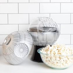 Star Wars Death Star Popcorn Maker by UNCANNY BRANDS in Silver (Size OS)