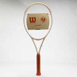 Wilson Clash 100 v3 Roland Garros 2025 Tennis Racquets