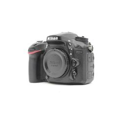 Used Nikon D7200