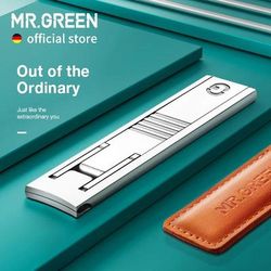 Ultra Thin Stainless Steel Nail Clippers With Leather Cover For Travel And Professional Grooming dark Brown