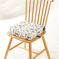 INSULAR Adjustable Booster Seat Cushion For Kids With Removable Cover For Dining And Seating Support safari