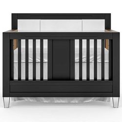 Romina Furniture Millenario Convertible Crib (Tufted)