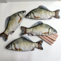 1/2 Piece of Fun and Realistic Fish-Shaped Pencil Case, Creative and Lively Crucian Carp Stationery Bag, Pencil Bag, Coin Bag, Crucian Carp Stationery Box, Storage Bag