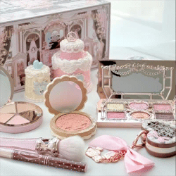 Flower Knows Makeup Set Sweetie Bear Gift Kit Shimmer Eyeshadow Long Lasting Concealer Matte Blush Lipstick Pressed Powder