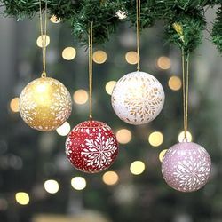 'Christmas Snowflake-Themed 4-Piece Papier Mache Ornament Set'