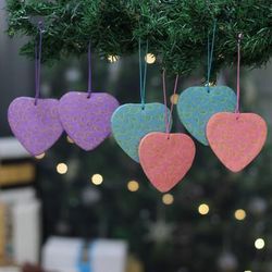 '6 Heart Vine-Themed Handmade Paper Ornaments in Pastel Hues'