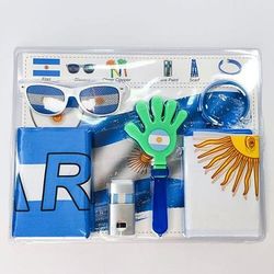 Set di 6 accessori per tifosi della Coppa del Mondo di calcio estiva: bandiera, occhiali da tifoso, ciak, pittura per il viso, oggetti di scena per i tifosi di calcio per la festa del giorno della