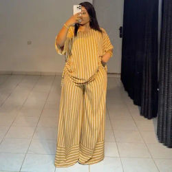Ensemble 2 pièces rayé pour femme : Haut à col en V et manches courtes, pantalon large taille haute – Tenue décontractée et élégante pour le quotidien, les rendez-vous et les occasions décontractées