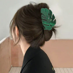 Fun Leaf Shape Girl Hair Claw, Adorable Leaf Hair Accessories, Plant Hair Claw, Suitable for Daily Wear, Campus, Parties, Unique