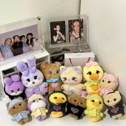 K-pop Plush Doll 20cm Stuffed Toy JISOO JENNIE ROSE LISA Bornpink Pendants Pillow Gift for Fans
