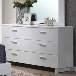 Lorimar Dresser in White & Chrome Leg - Acme Furniture 22635