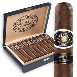 Romeo y Julieta Media Noche Maduro Robusto - Box of 20