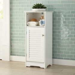 Louvre Short Cabinet With Cubby by BrylaneHome in White