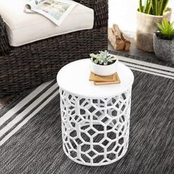 Hinunangan 17"H x 14"W x 14"D Modern Home Decor White End Table - Boutique Rugs