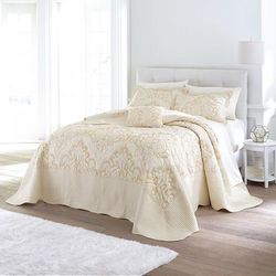 Amelia Bedspread by BrylaneHome in Ivory (Size TWIN)