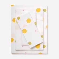 300 Thread Count Cotton Printed Bed Tite Sheet Set by BrylaneHome in Yellow Dots (Size TWIN)