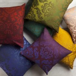 Maxwellheugh 18" Square Traditional Cotton Plum/Purple Throw Pillow - Boutique Rugs