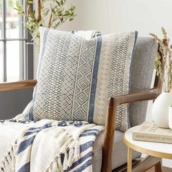 Manogpi 14"L x 22"W Pillow Moroccan Plush Cotton Dark Blue/Light Beige/Navy/Peach/Beige Lumbar Pillow - Boutique Rugs