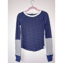 Free People Tops | Free People Textured Thermal Long Sleeve In Dark Check Combo Size Xs | Color: Blue | Size: Xs