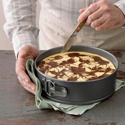 9 Inch Non-Stick Metal Springform Baking Pan by Taste of Home in Ash Grey