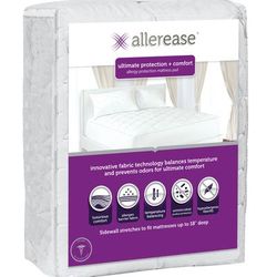 AllerEase Ultimate Mattress Pad by AllerEase in White (Size QUEEN)
