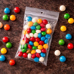 Crystal Clear Polyethylene Zipper Bags w/ Round Hang Hole 4" x 6" 100 pack