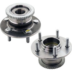 2002 Nissan Quest Rear, Driver and Passenger Side Wheel Hubs, With Bearing