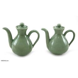 Ceramic oil and vinegar set, 'Jade Minimalism' (pair)