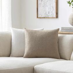 Salas 22" Square Modern Olive Throw Pillow - Boutique Rugs