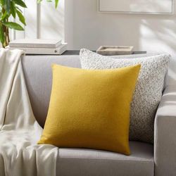 Meabh 22" Square Modern Wool Mustard Throw Pillow - Boutique Rugs
