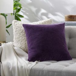 Kiden 20" Square Modern Cotton Onyx/Dark Purple/Light Gray/Old Lavender Lumbar Pillow - Boutique Rugs