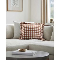 Usain 20" Square Cottage Cotton Burnt Orange/White Throw Pillow - Boutique Rugs