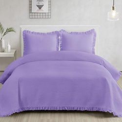 Ruffled Quilt Set by BrylaneHome in Periwinkle (Size FL/QUE)