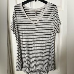 Lularoe Tops | Lularoe V-Neck Tunic, Xl, Gray And Black Stripes | Color: Black/Gray/White | Size: Xl