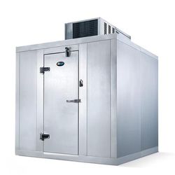 Amerikooler QF101077**FBSM-O 10' x 10' Outdoor Walk-In Freezer w/ Top-Mounted Compressor - Floor, 208/230 V